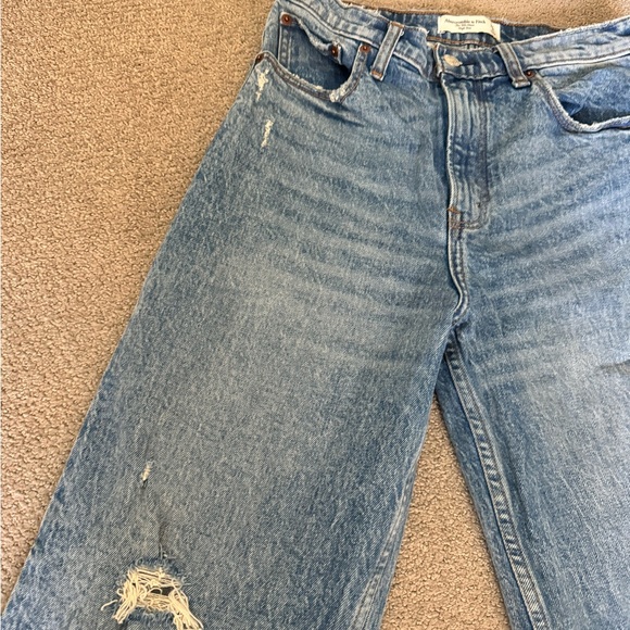 Abercrombie Jeans - Picture 6 of 6